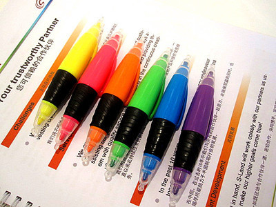 供應水彩筆 溫州市鑫泰文教用品專業廠家介紹